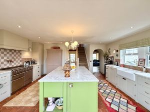 Photo 29- click for photo gallery